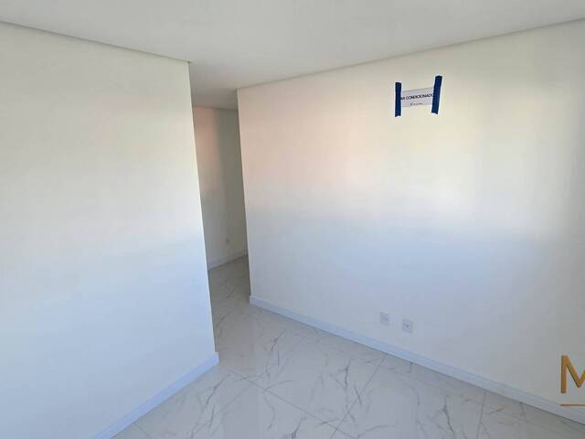 Apartamento para Venda em Itapema - 4