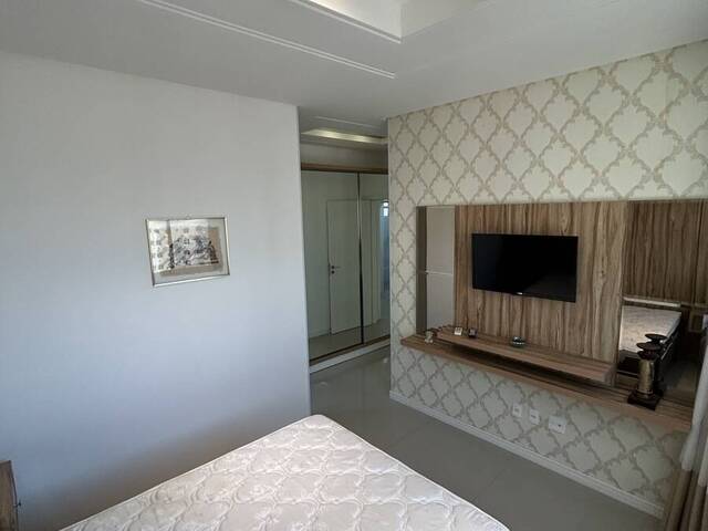 Apartamento para Venda em Itapema - 4