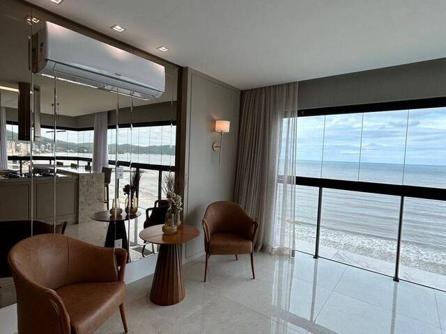 Apartamento para Venda em Itapema - 3