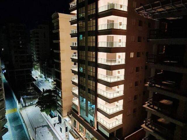 Apartamento para Venda em Itapema - 3