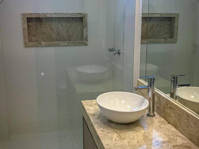 Apartamento para Venda em Itapema - 2