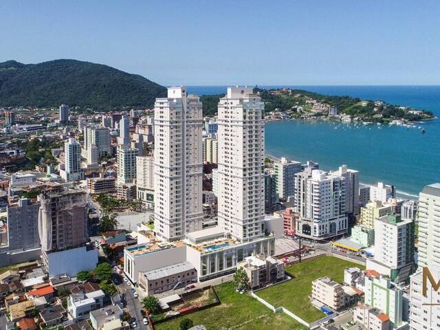 Apartamento para Venda em Itapema - 5