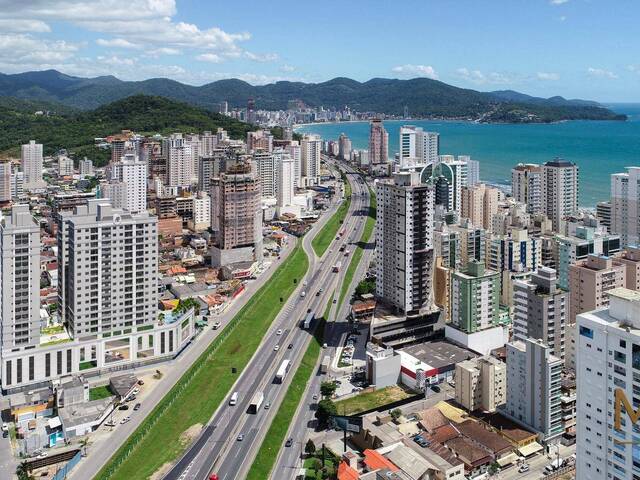 Apartamento para Venda em Itapema - 5