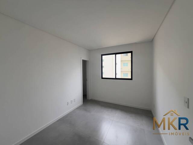 Apartamento para Venda em Itapema - 5