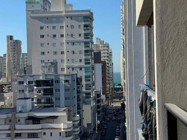 Apartamento para Venda em Itapema - 3