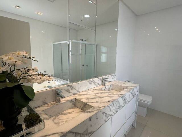 Apartamento para Venda em Itapema - 2