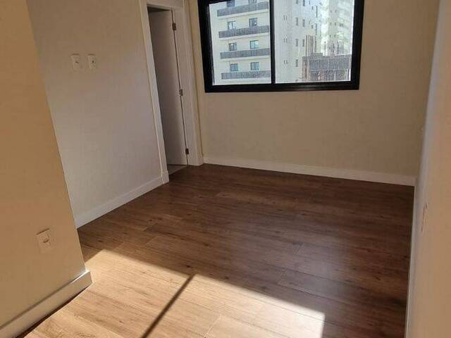 Apartamento para Venda em Itapema - 3