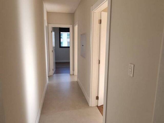 Apartamento para Venda em Itapema - 2