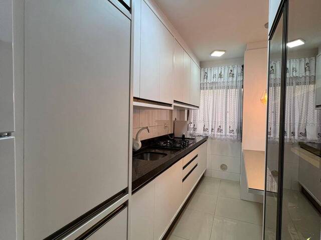 Apartamento para Venda em Itapema - 4
