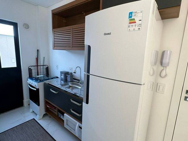 Apartamento para Venda em Bombinhas - 4