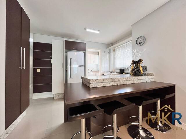 Apartamento para Venda em Itapema - 4
