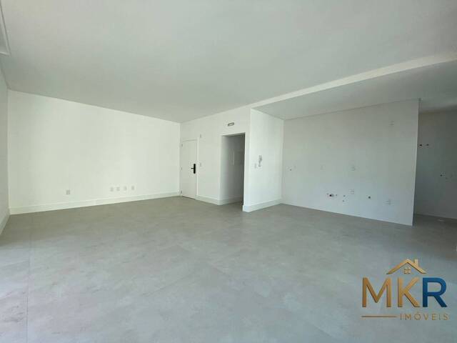Apartamento para Venda em Itapema - 3