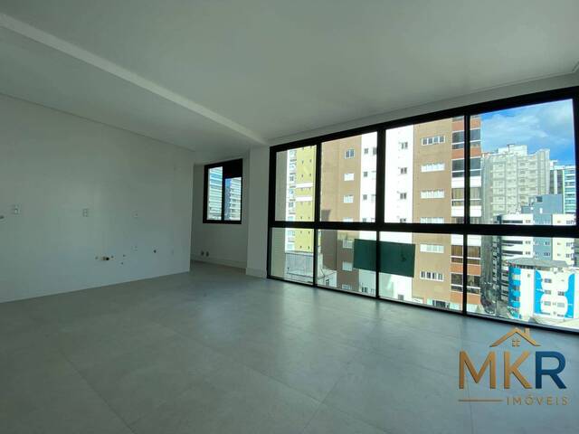 Apartamento para Venda em Itapema - 5