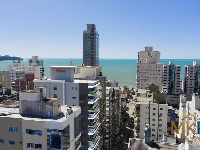 Apartamento para Venda em Itapema - 3