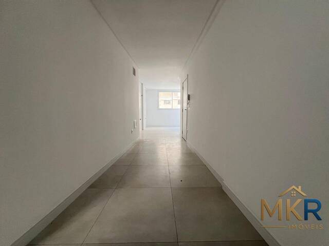 Apartamento para Venda em Itapema - 3