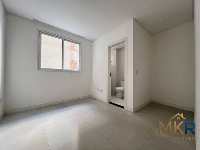 Apartamento para Venda em Itapema - 4