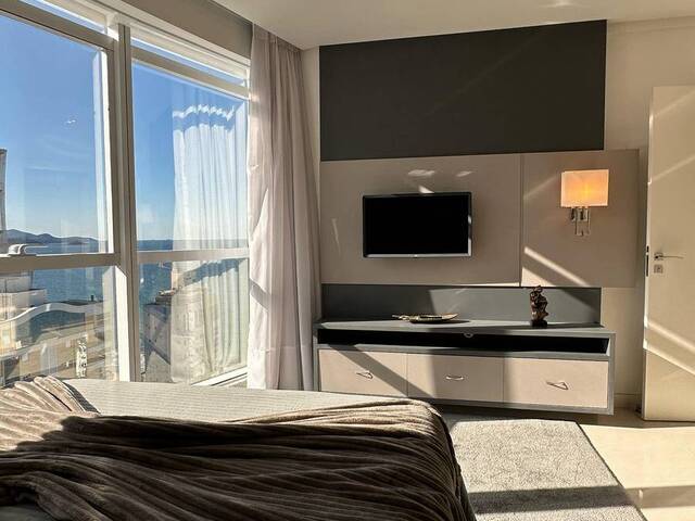 Apartamento para Venda em Itapema - 2