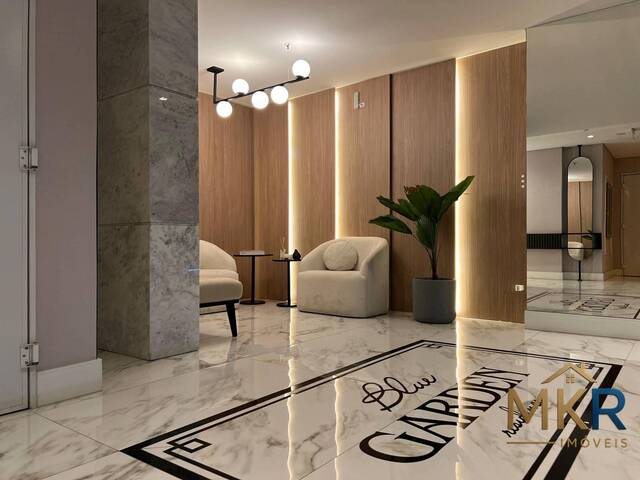 Apartamento para Venda em Itapema - 2