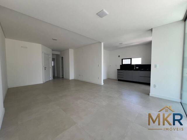 Apartamento para Venda em Itapema - 3