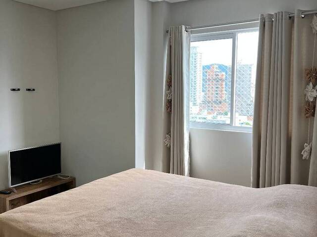 Apartamento para Venda em Itapema - 3