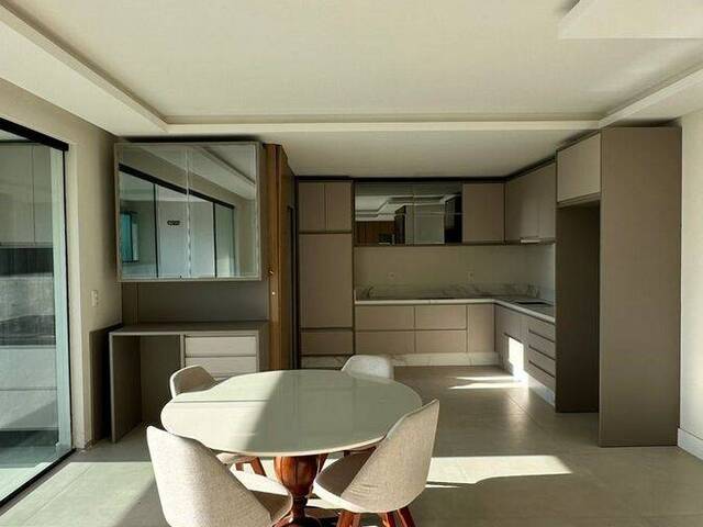 Apartamento para Venda em Itapema - 2
