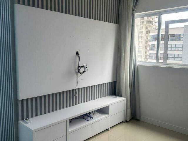 Apartamento para Venda em Itapema - 5