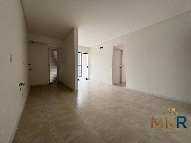 #M856 - Apartamento para Venda em Itapema - SC