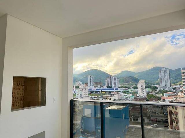 Apartamento para Venda em Itapema - 2