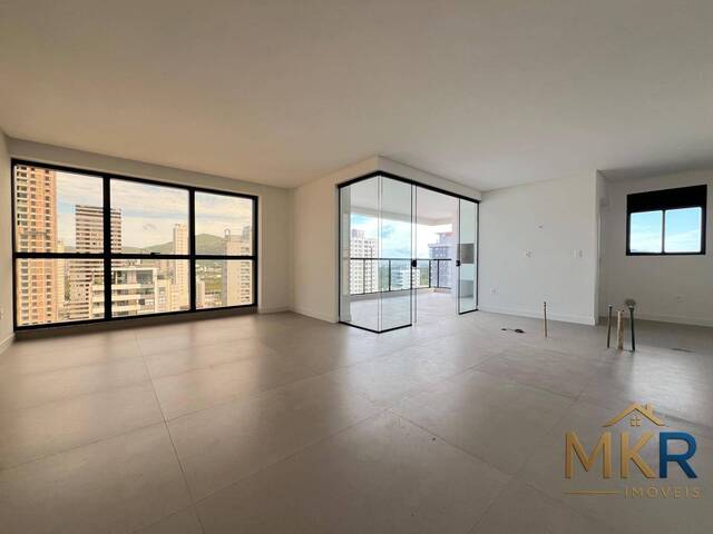 #M872 - Apartamento para Venda em Itapema - SC