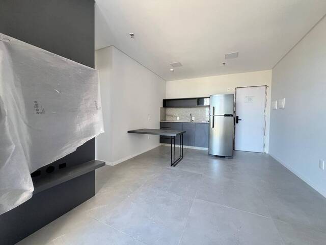 Apartamento para Venda em Itapema - 4