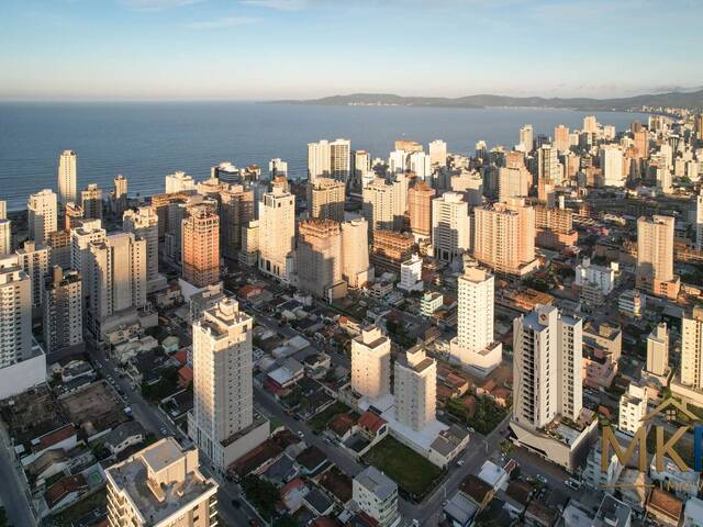 Apartamento para Venda em Itapema - 5