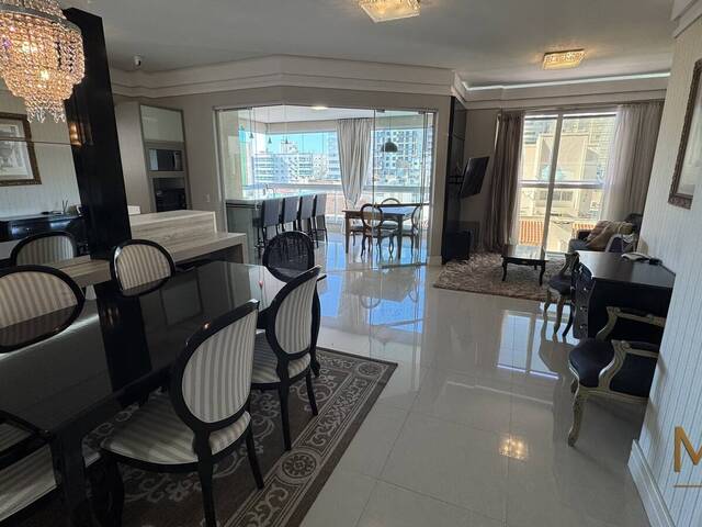 Apartamento para Venda em Itapema - 2