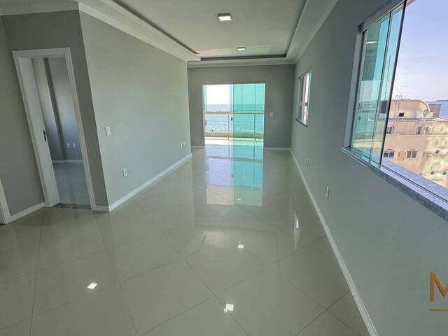Apartamento para Venda em Itapema - 3