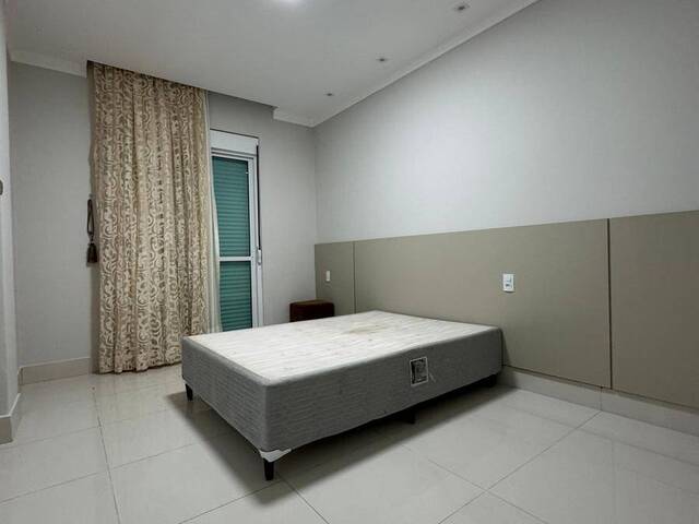Apartamento para Venda em Itapema - 5