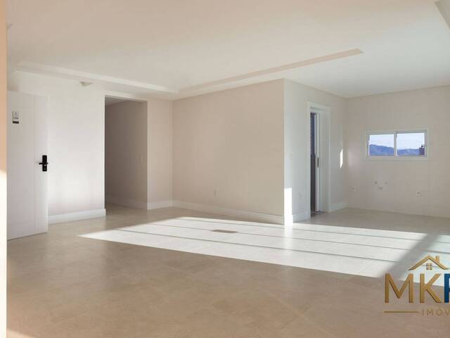 Apartamento para Venda em Itapema - 5