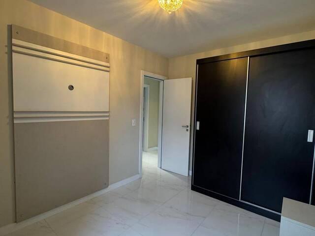 Apartamento para Venda em Itapema - 2
