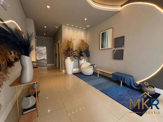Apartamento para Venda em Itapema - 2