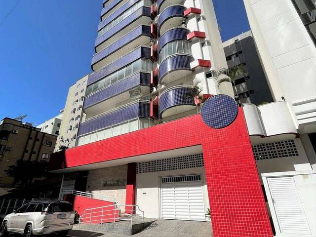 Venda em Meia Praia - Itapema