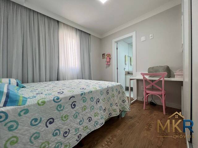 Apartamento para Venda em Itapema - 3