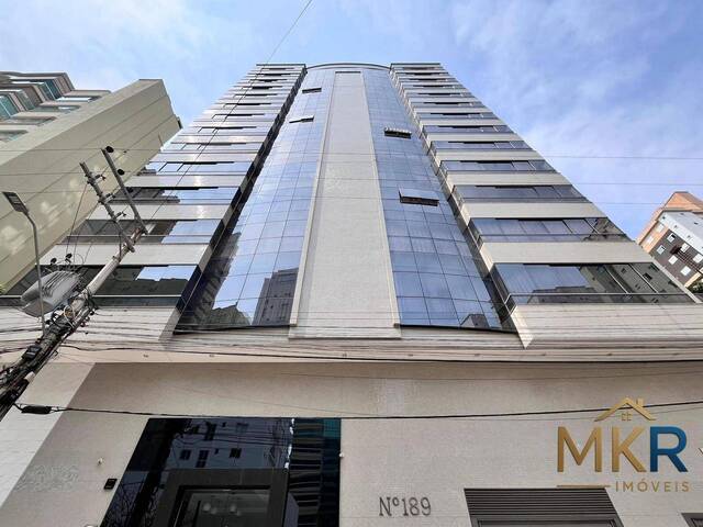 Venda em Meia Praia - Itapema