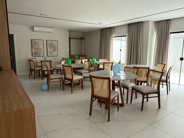 Apartamento para Venda em Itapema - 4