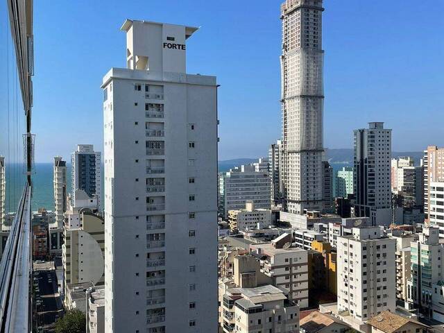 Venda em Meia Praia - Itapema