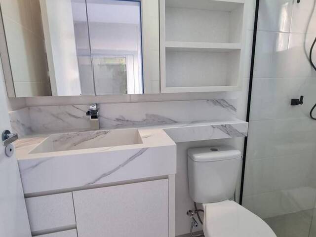 Apartamento para Venda em Itapema - 2