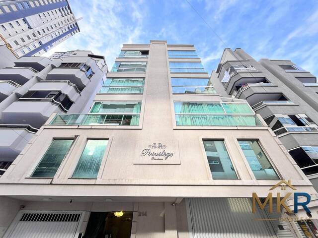 Venda em Meia Praia - Itapema