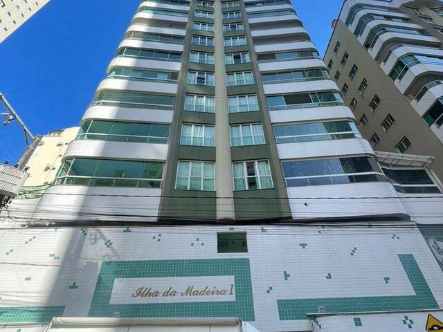 Venda em Meia Praia - Itapema