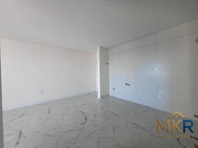 Apartamento para Venda em Itapema - 2