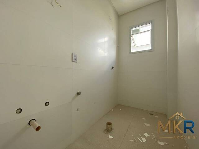 Apartamento para Venda em Itapema - 5