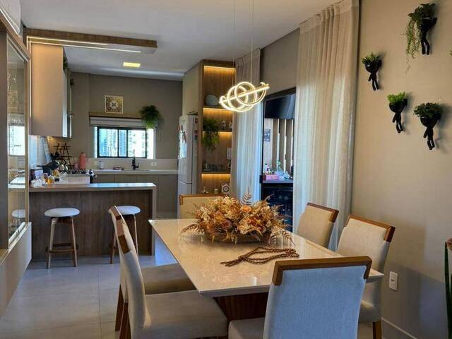 Apartamento para Venda em Itapema - 4