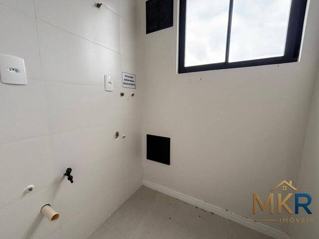 Apartamento para Venda em Itapema - 4