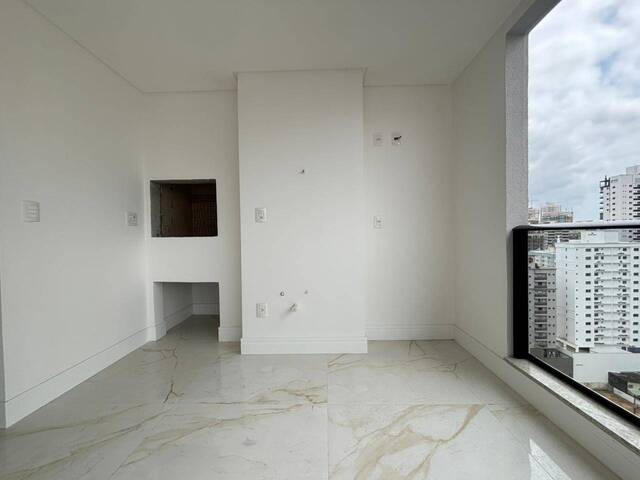 #M1032 - Apartamento para Venda em Itapema - SC